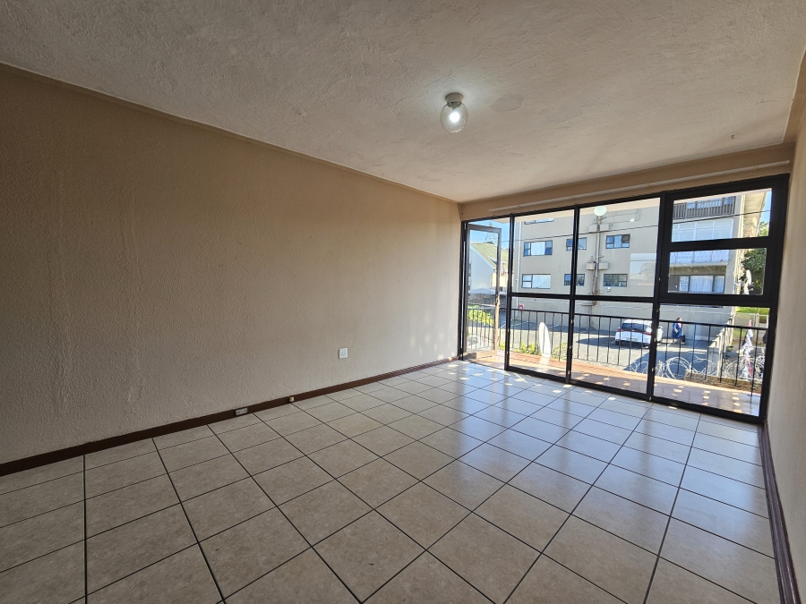 To Let 2 Bedroom Property for Rent in Southernwood Eastern Cape